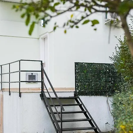 Center 4 - Way Apartmán Tirana