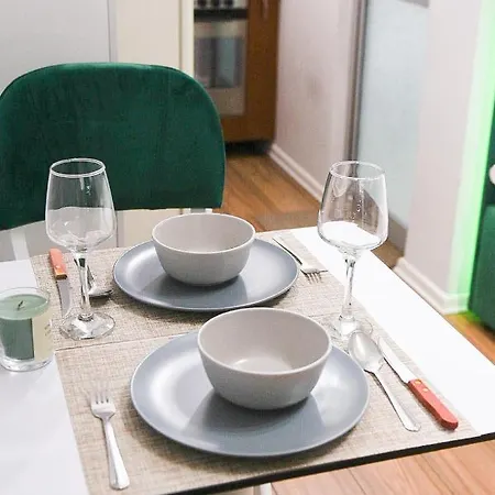 Apartment Center 4 - Way